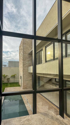 Imagem Sobrado com 4 Quartos à Venda, 440 m² em Ribeirão Do Lipa - Cuiabá