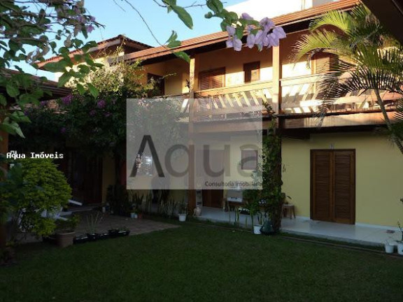 Imagem Casa com 5 Quartos à Venda, 420 m² em Centro - Peruíbe Imagem Casa com 5 Quartos à Venda, 420 m² em Centro - Peruíbe
