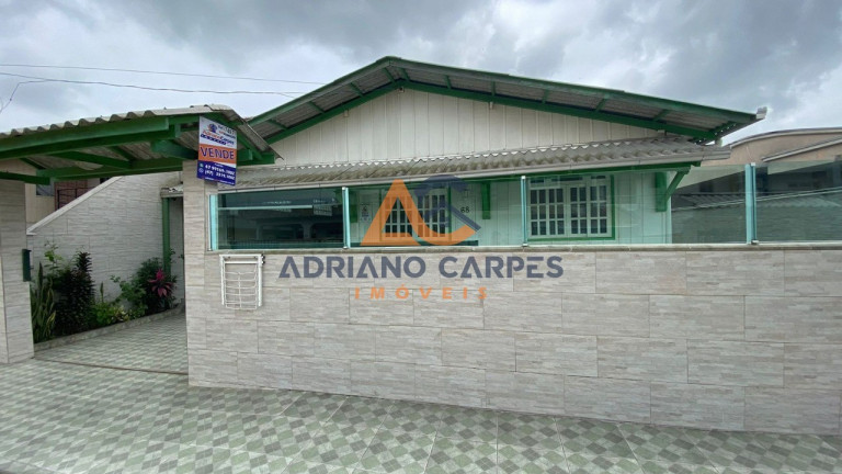 Casa com 4 Quartos à Venda, 284 m² em Gravatá - Penha