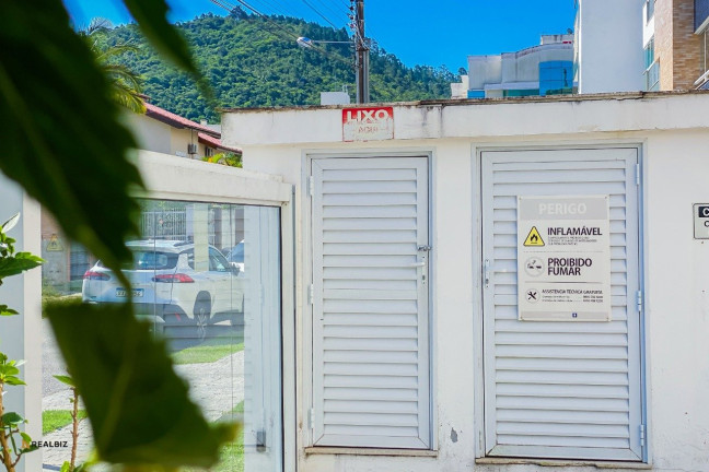 Imagem Apartamento com 3 Quartos à Venda, 120 m² em Palmas - Governador Celso Ramos