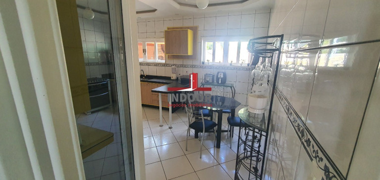 Imagem Casa com 3 Quartos à Venda, 600 m² em Roseira - Mairiporã Imagem Casa com 3 Quartos à Venda, 600 m² em Roseira - Mairiporã