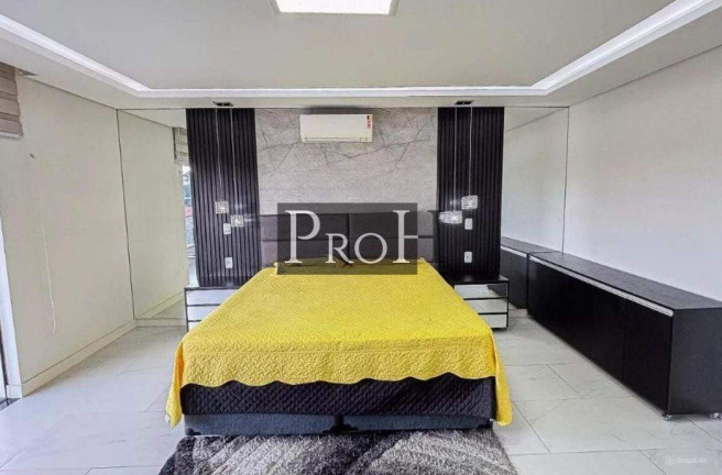 Imagem Sobrado com 3 Quartos à Venda, 386 m² em Vila Pires - Santo André Imagem Sobrado com 3 Quartos à Venda, 386 m² em Vila Pires - Santo André