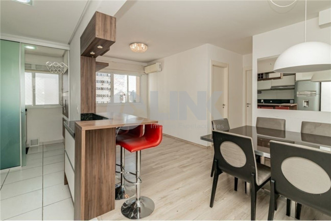 Imagem Apartamento com 2 Quartos à Venda, 58 m² em Passo Da Areia - Porto Alegre Imagem Apartamento com 2 Quartos à Venda, 58 m² em Passo Da Areia - Porto Alegre