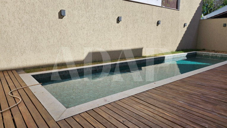 Imagem Casa com 5 Quartos à Venda, 360 m² em Barra Da Tijuca - Rio De Janeiro Imagem Casa com 5 Quartos à Venda, 360 m² em Barra Da Tijuca - Rio De Janeiro