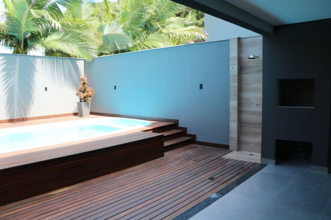 Imagem Casa com 3 Quartos à Venda, 170 m² em Morrinhos - Bombinhas