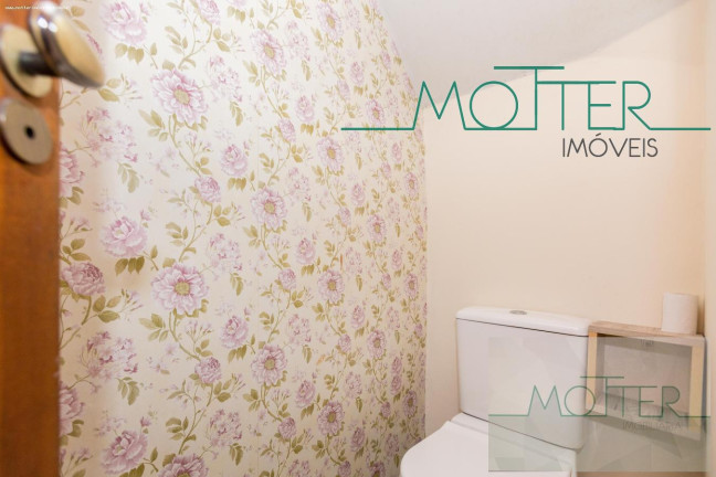 Imagem Casa com 3 Quartos à Venda, 105 m² em Pinheirinho - Curitiba