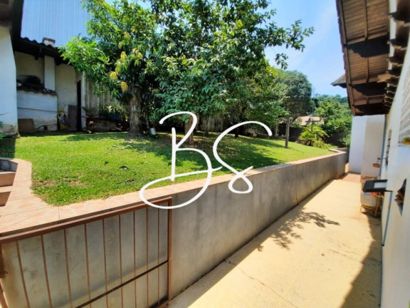Imagem Casa com 6 Quartos à Venda, 1.500 m² em Viaduto - Igrejinha