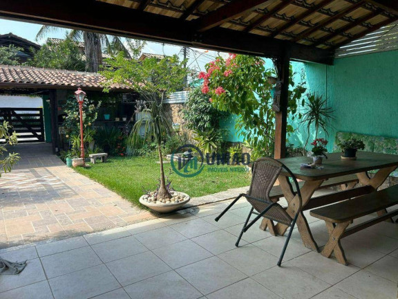 Casa com 2 Quartos à Venda, 90 m² em Itaipu - Niterói