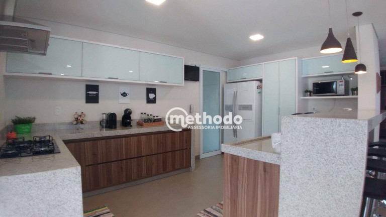 Imagem Casa com 3 Quartos à Venda, 326 m² em Swiss Park - Campinas Imagem Casa com 3 Quartos à Venda, 326 m² em Swiss Park - Campinas