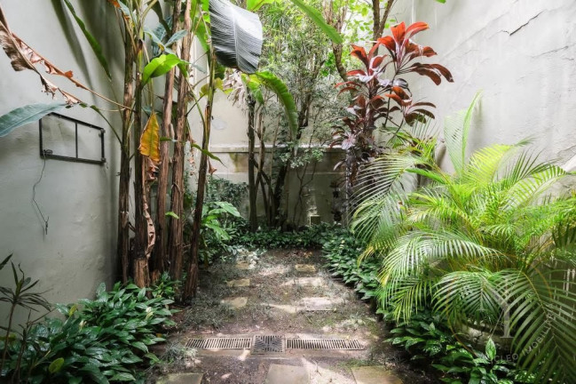 Imagem Casa com 3 Quartos à Venda, 261 m² em Jardim Paulistano - São Paulo Imagem Casa com 3 Quartos à Venda, 261 m² em Jardim Paulistano - São Paulo