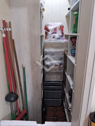 Imagem Apartamento com 4 Quartos à Venda, 250 m² em Ipanema - Rio De Janeiro Imagem Apartamento com 4 Quartos à Venda, 250 m² em Ipanema - Rio De Janeiro