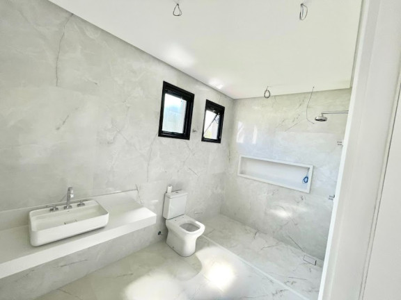 Imagem Casa com 4 Quartos à Venda, 560 m² em Alphaville Industrial - Barueri Imagem Casa com 4 Quartos à Venda, 560 m² em Alphaville Industrial - Barueri