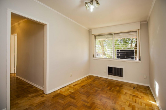Imagem Imóvel com 3 Quartos à Venda, 74 m² em Jardim São Pedro - Porto Alegre Imagem Imóvel com 3 Quartos à Venda, 74 m² em Jardim São Pedro - Porto Alegre