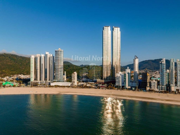 Imagem Apartamento com 4 Quartos à Venda, 261 m² em Barra Sul - Balneário Camboriú