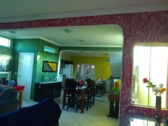 Imagem Casa com 4 Quartos à Venda, em Vila Barão - Sorocaba Imagem Casa com 4 Quartos à Venda, em Vila Barão - Sorocaba