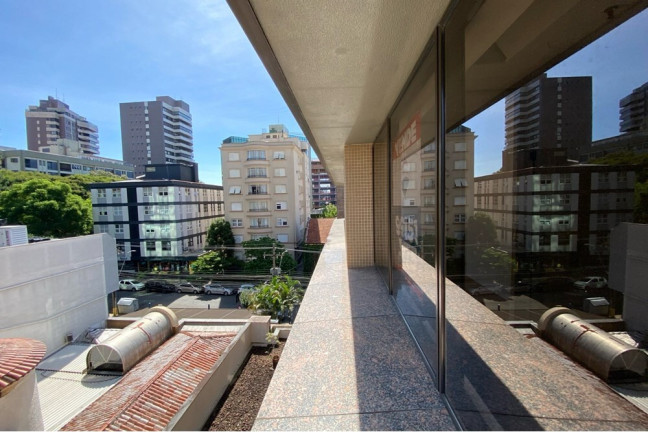 Imagem Sala Comercial à Venda, 46 m² em Moinhos De Vento - Porto Alegre Imagem Sala Comercial à Venda, 46 m² em Moinhos De Vento - Porto Alegre