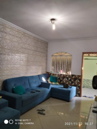 Imagem Imóvel com 2 Quartos para Alugar, 25 m² em Campo Grande - Rio De Janeiro