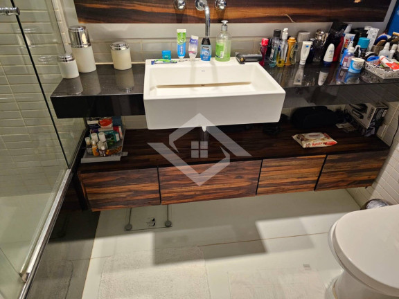 Imagem Apartamento com 4 Quartos à Venda, 315 m² em Laranjeiras - Rio De Janeiro Imagem Apartamento com 4 Quartos à Venda, 315 m² em Laranjeiras - Rio De Janeiro
