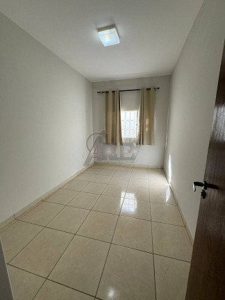 Imagem Casa com 4 Quartos à Venda, 360 m² em Vera Cruz - Montes Claros Imagem Casa com 4 Quartos à Venda, 360 m² em Vera Cruz - Montes Claros
