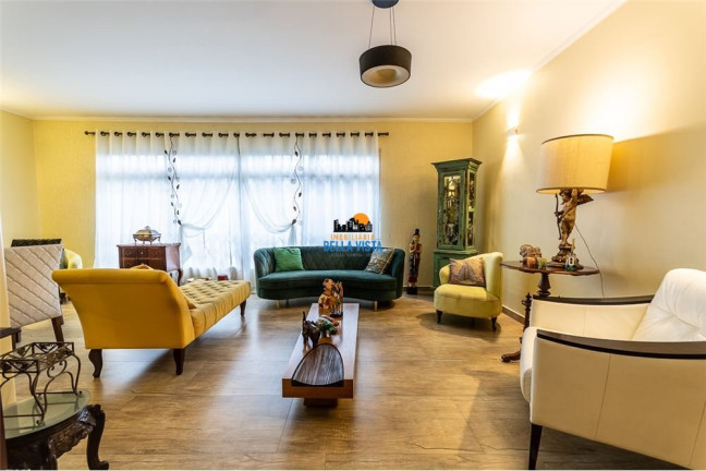 Imagem Casa com 4 Quartos à Venda, em Jardim Da Saúde - São Paulo Imagem Casa com 4 Quartos à Venda, em Jardim Da Saúde - São Paulo