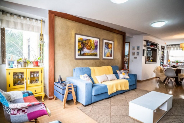 Imagem Imóvel com 3 Quartos à Venda, 102 m² em Mont Serrat - Porto Alegre Imagem Imóvel com 3 Quartos à Venda, 102 m² em Mont Serrat - Porto Alegre