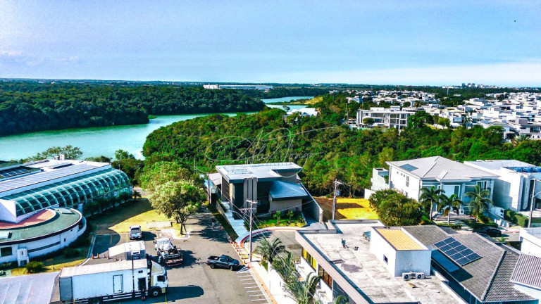 Casa com 4 Quartos à Venda, 700 m² em Boulevard Lagoa - Serra