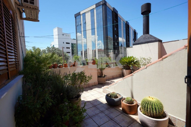 Imagem Imóvel com 3 Quartos à Venda, 120 m² em Moinhos De Vento - Porto Alegre