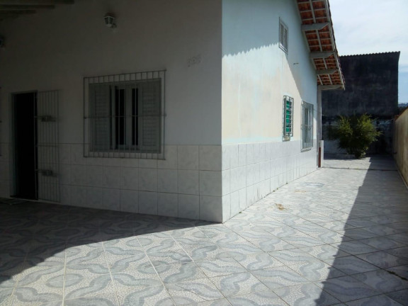 Imagem Casa com 3 Quartos à Venda, 81 m² em Suarão - Itanhaém Imagem Casa com 3 Quartos à Venda, 81 m² em Suarão - Itanhaém
