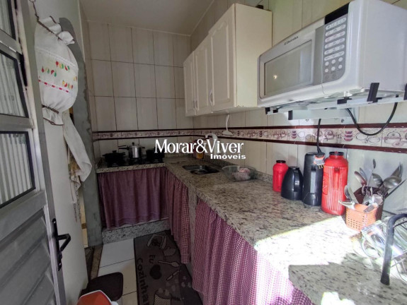 Imagem Sobrado com 3 Quartos à Venda, 142 m² em Sitio Cercado - Curitiba