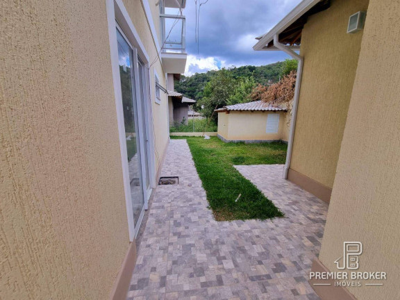 Imagem Casa com 4 Quartos à Venda, 230 m² em Albuquerque - Teresópolis