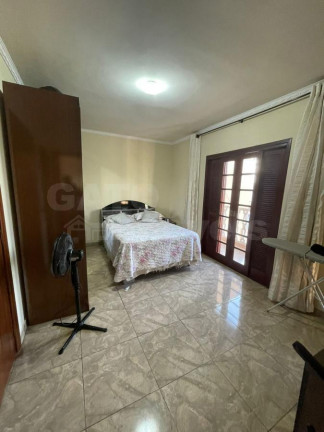 Imagem Casa com 5 Quartos à Venda, 200 m² em Colina Maria Luíza (jordanésia) - Cajamar Imagem Casa com 5 Quartos à Venda, 200 m² em Colina Maria Luíza (jordanésia) - Cajamar