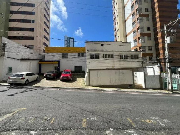 Casa com 5 Quartos à Venda, 720 m² em Graça - Salvador