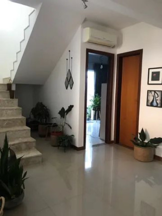 Imagem Casa com 4 Quartos à Venda, 147 m² em Buraquinho - Lauro De Freitas Imagem Casa com 4 Quartos à Venda, 147 m² em Buraquinho - Lauro De Freitas