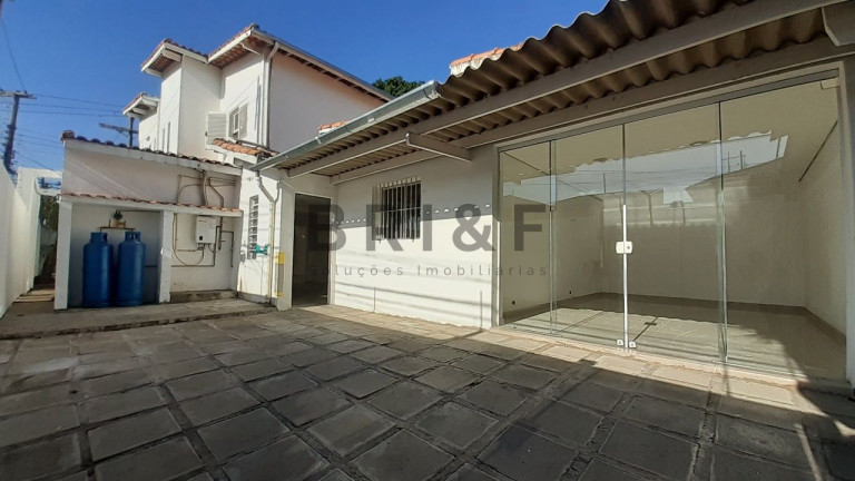 Imagem Casa com 4 Quartos à Venda ou Locação, 250 m² em Campo Belo - São Paulo Imagem Casa com 4 Quartos à Venda ou Locação, 250 m² em Campo Belo - São Paulo