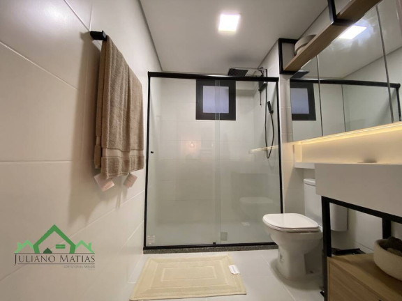 Imagem Apartamento com 3 Quartos à Venda, 140 m² em Praia Da Armação De Itapocorói - Penha Imagem Apartamento com 3 Quartos à Venda, 140 m² em Praia Da Armação De Itapocorói - Penha