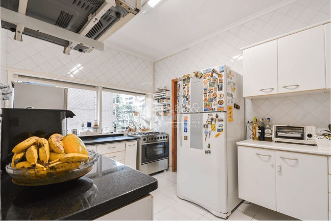 Imagem Apartamento com 4 Quartos à Venda, 144 m² em Cerqueira César - São Paulo Imagem Apartamento com 4 Quartos à Venda, 144 m² em Cerqueira César - São Paulo