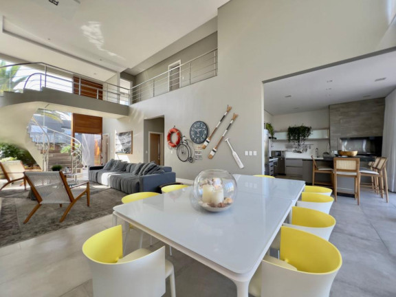 Imagem Casa com 4 Quartos à Venda, em -- - Capao Da Canoa Imagem Casa com 4 Quartos à Venda, em -- - Capao Da Canoa