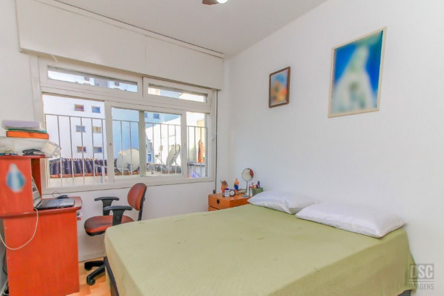 Imagem Imóvel com 3 Quartos à Venda, 77 m² em Menino Deus - Porto Alegre Imagem Imóvel com 3 Quartos à Venda, 77 m² em Menino Deus - Porto Alegre