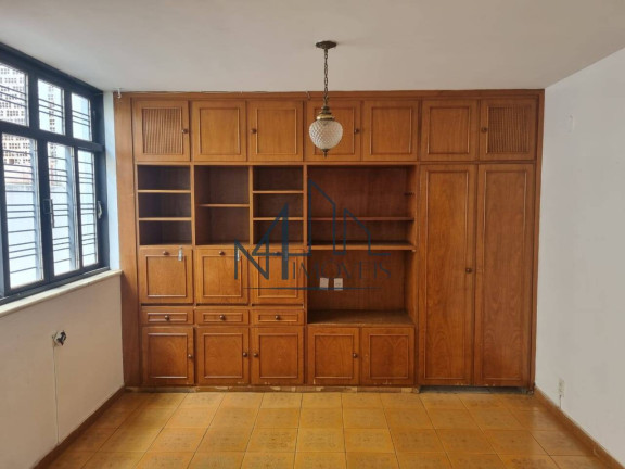Imagem Casa com 4 Quartos à Venda,  em Setor Leste Universitário - Goiânia