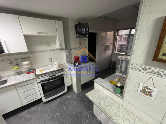 Imagem Imóvel com 4 Quartos à Venda, 352 m² em Maracanã - Rio De Janeiro Imagem Imóvel com 4 Quartos à Venda, 352 m² em Maracanã - Rio De Janeiro