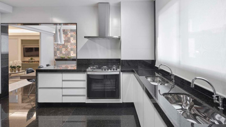 Imagem Cobertura com 4 Quartos à Venda, 259 m² em Vila Da Serra - Nova Lima Imagem Cobertura com 4 Quartos à Venda, 259 m² em Vila Da Serra - Nova Lima
