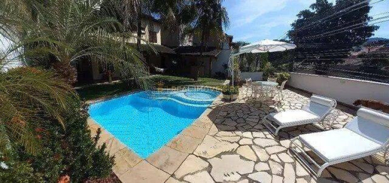 Foto do imóvel Casa com 4 Quartos à Venda, 350 m² em Freguesia (jacarepaguá) - Rio De Janeiro