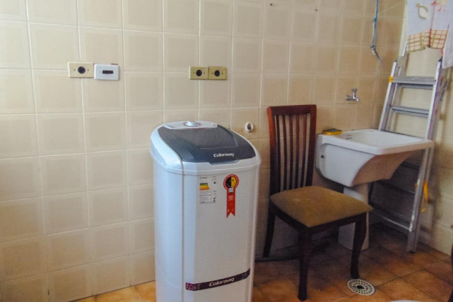 Imagem Apartamento com 3 Quartos à Venda, 170 m² em Pitangueiras - Guarujá Imagem Apartamento com 3 Quartos à Venda, 170 m² em Pitangueiras - Guarujá