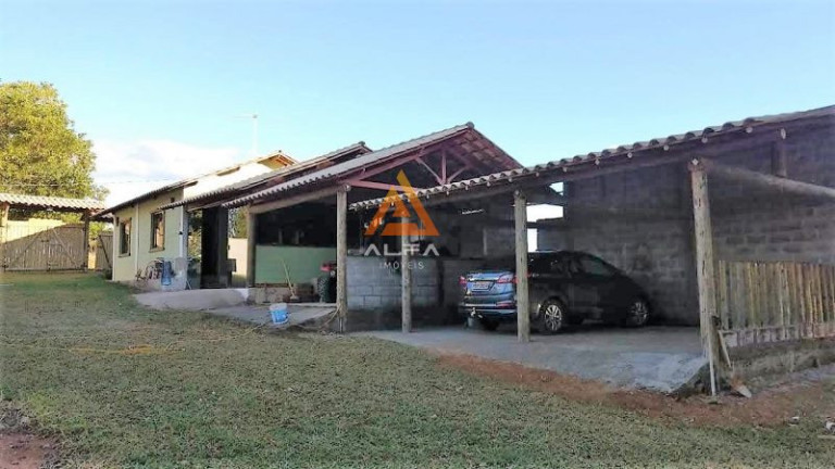 Imagem Chácara com 3 Quartos à Venda, 1.000 m²