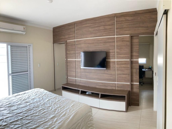 Imagem Chácara com 4 Quartos à Venda, 200 m² em Jardim Crystal Park - Jacareí Imagem Chácara com 4 Quartos à Venda, 200 m² em Jardim Crystal Park - Jacareí