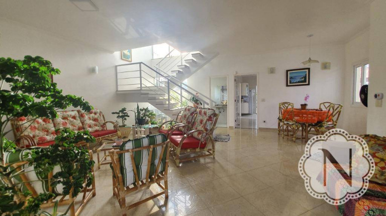 Imagem Sobrado com 3 Quartos à Venda, 238 m² em Centro - Itanhaém Imagem Sobrado com 3 Quartos à Venda, 238 m² em Centro - Itanhaém