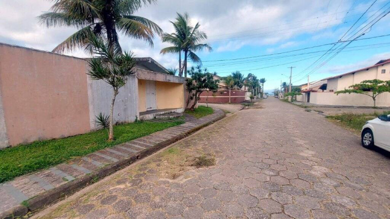 Imagem Casa com 3 Quartos à Venda, 361 m² em Jardim Mar E Sol - Peruíbe Imagem Casa com 3 Quartos à Venda, 361 m² em Jardim Mar E Sol - Peruíbe