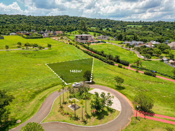 Terreno em Condomínio à Venda, 1.482 m² em Fazenda Serrazul Santa Maria - Itupeva