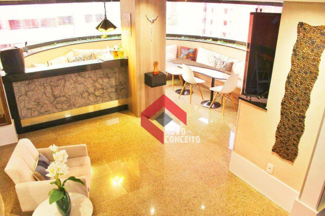 Imagem Apartamento com 4 Quartos à Venda, 274 m² em Meireles - Fortaleza Imagem Apartamento com 4 Quartos à Venda, 274 m² em Meireles - Fortaleza