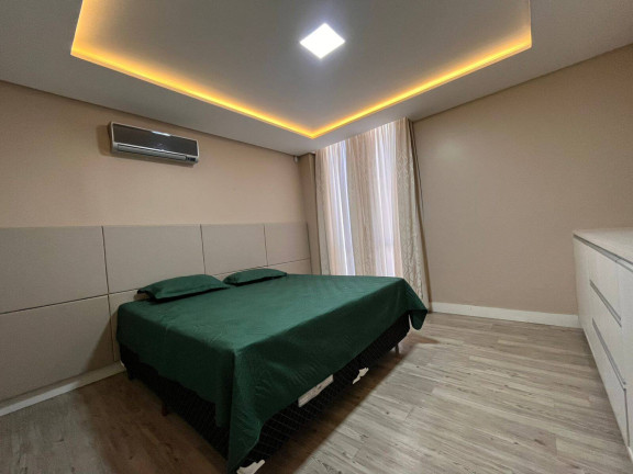 Imagem Casa com 4 Quartos à Venda, 330 m² em Cancelli - Cascavel